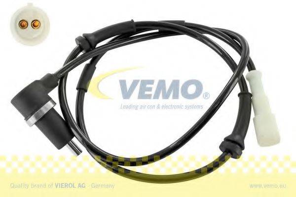 VEMO V24720031 Датчик, частота обертання колеса